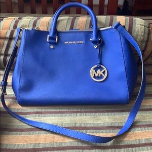 MICHAEL KORS
Arielle Large Pebbled Leather Satchel